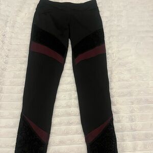 Material Girl black mesh leggings never worn size s